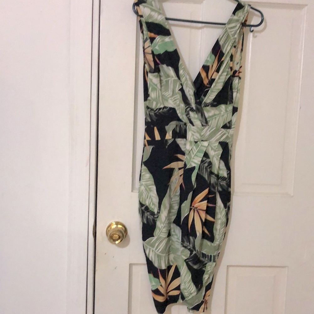 Fashion nova floral mini dress